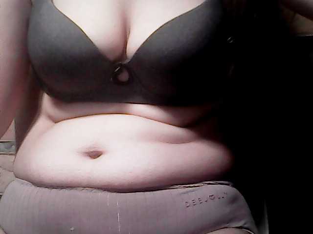 extremelymilkyboobs live webcam show