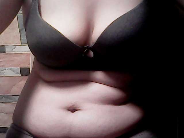 extremelymilkyboobs live webcam show