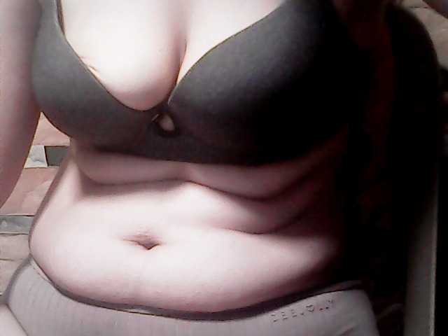 extremelymilkyboobs live webcam show
