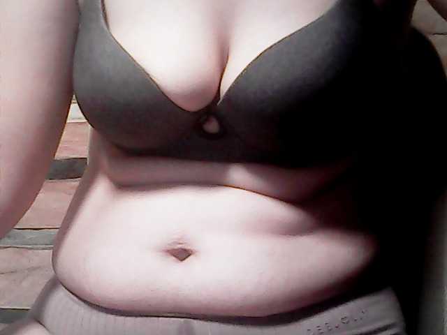 extremelymilkyboobs live webcam show