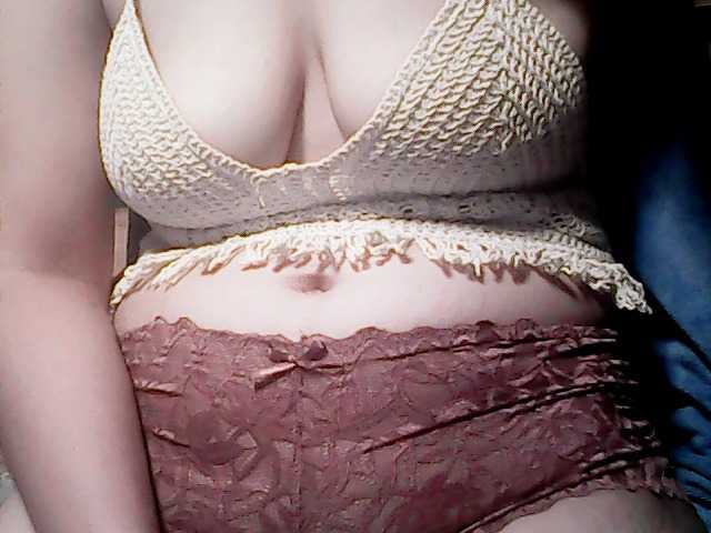 extremelymilkyboobs live webcam show