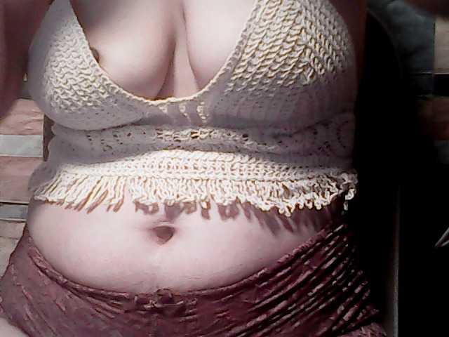 extremelymilkyboobs live webcam show