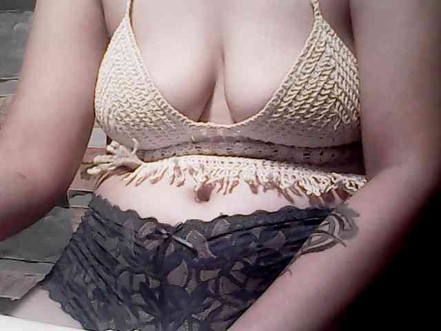 extremelymilkyboobs extremelymilkyboobs