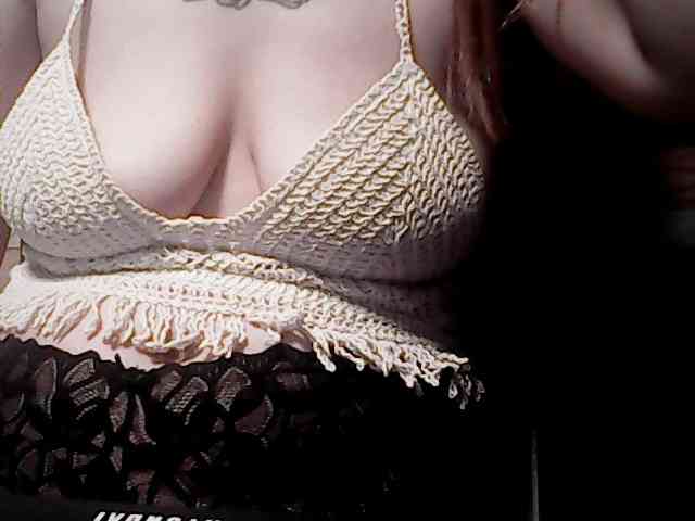 extremelymilkyboobs Sex Cam Show