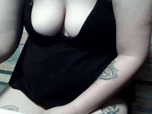 extremelymilkyboobs