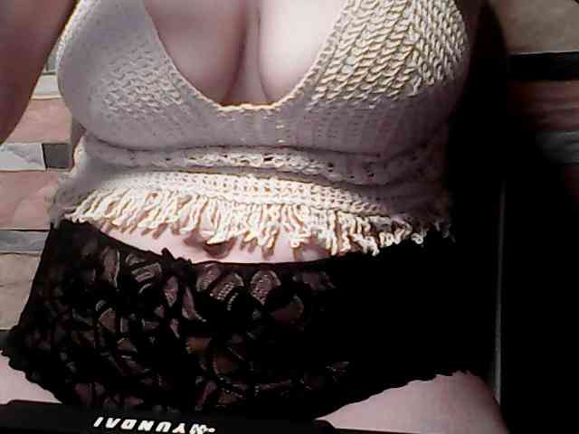 extremelymilkyboobs webcam