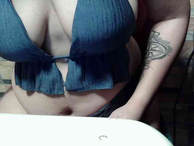 extremelymilkyboobs