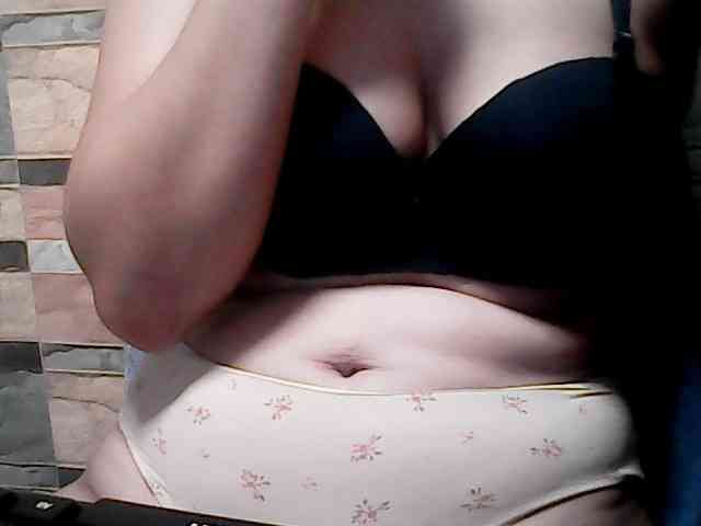 extremelymilkyboobs extremelymilkyboobs