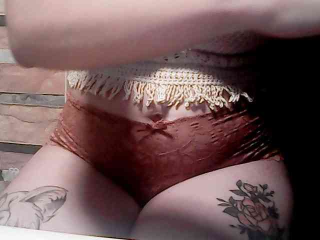 extremelymilkyboobs extremelymilkyboobs