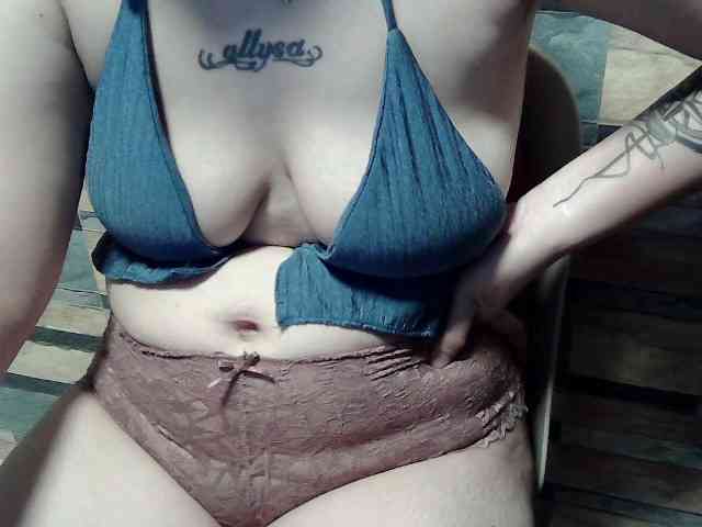 extremelymilkyboobs