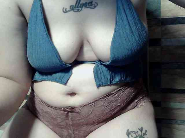 extremelymilkyboobs