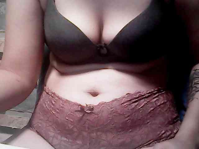 extremelymilkyboobs extremelymilkyboobs