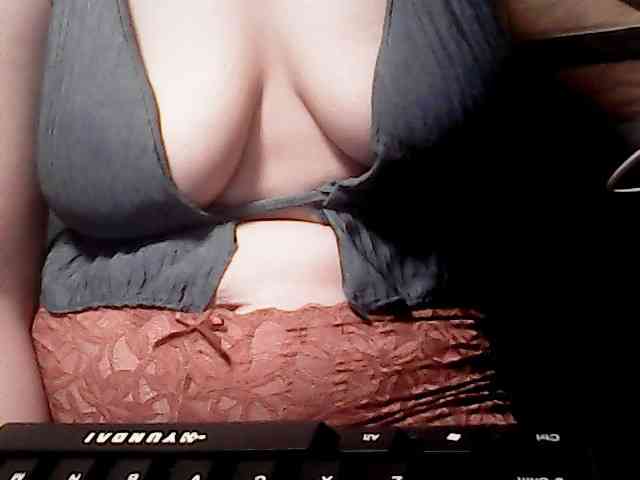 extremelymilkyboobs
