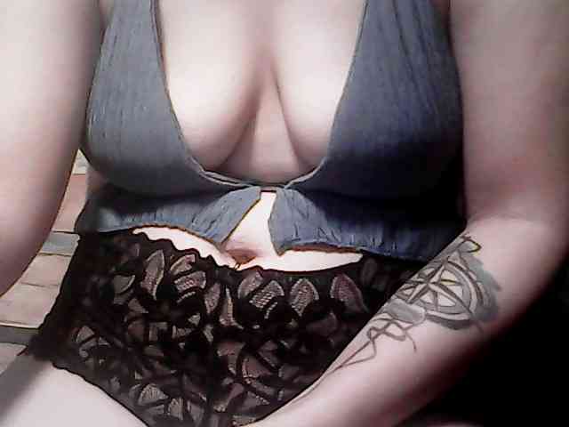 extremelymilkyboobs