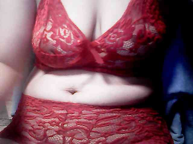 extremelymilkyboobs webcam