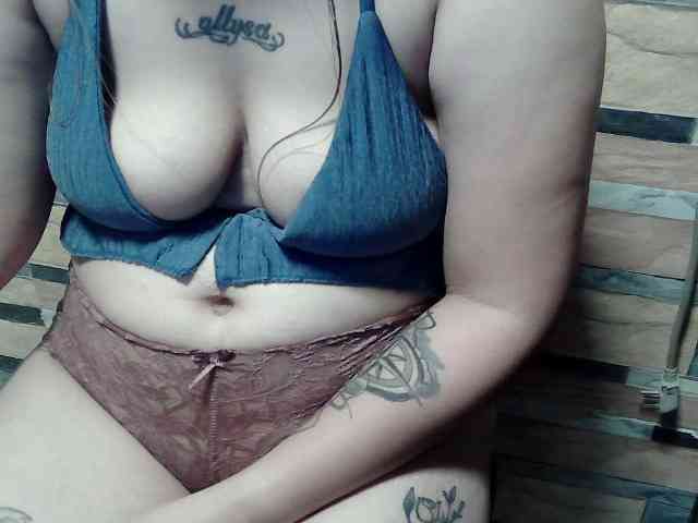 extremelymilkyboobs