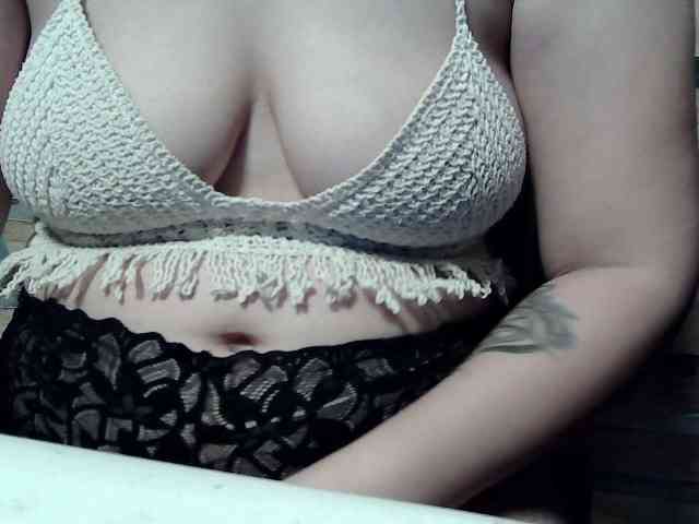 extremelymilkyboobs extremelymilkyboobs