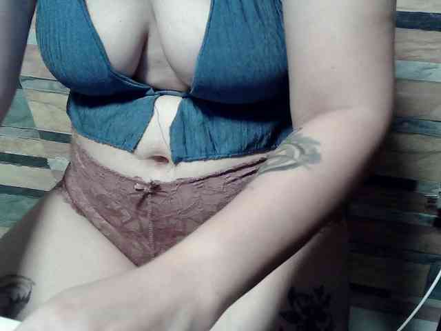 extremelymilkyboobs