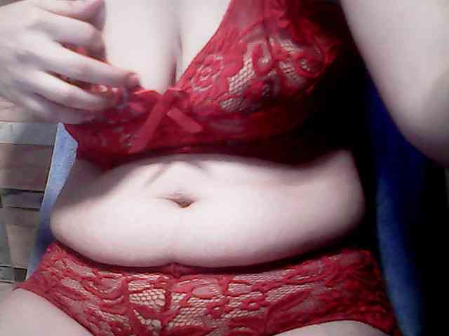 extremelymilkyboobs webcam