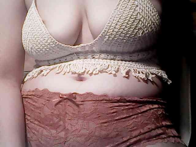 extremelymilkyboobs webcam