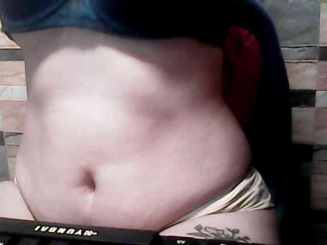 extremelymilkyboobs webcam