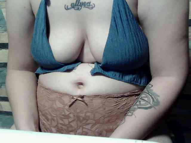 extremelymilkyboobs