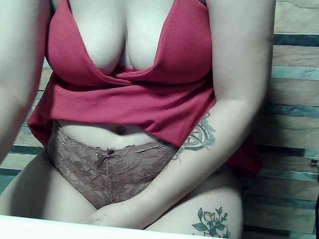 extremelymilkyboobs