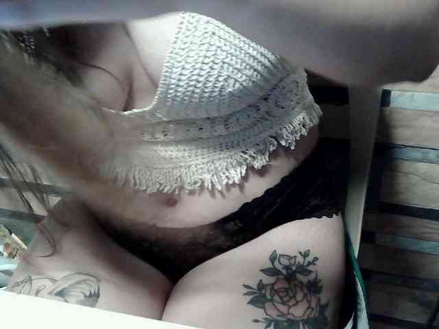 extremelymilkyboobs extremelymilkyboobs