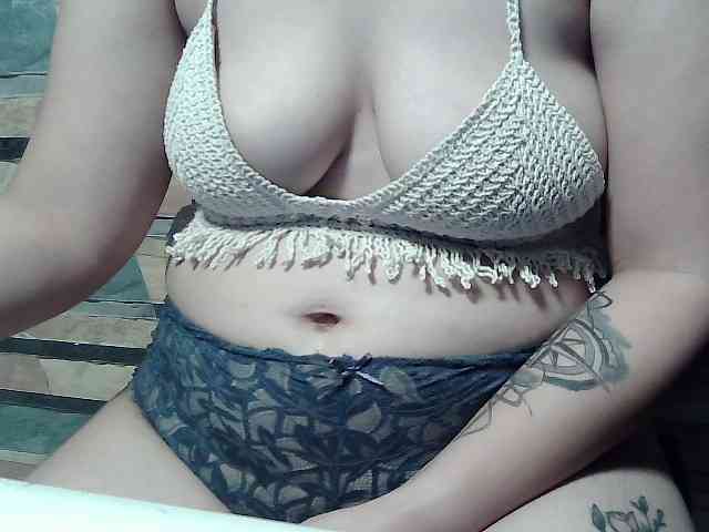 extremelymilkyboobs