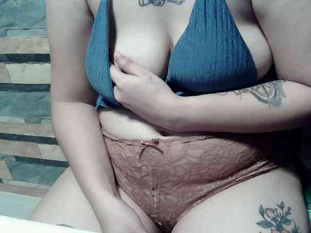 extremelymilkyboobs
