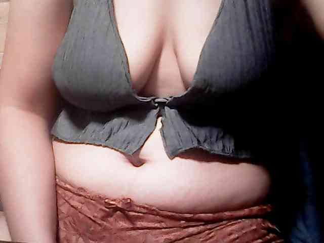 extremelymilkyboobs webcam