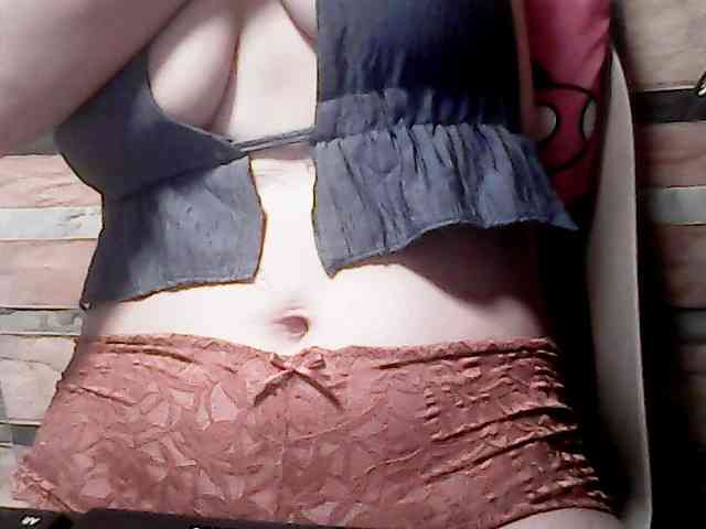 extremelymilkyboobs webcam