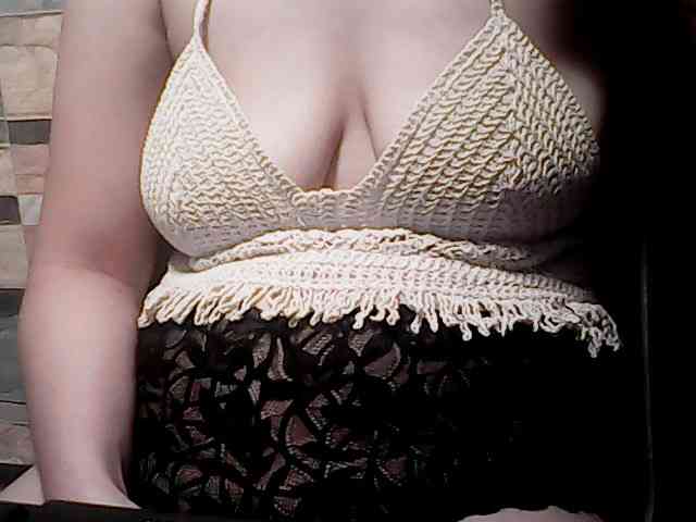extremelymilkyboobs webcam