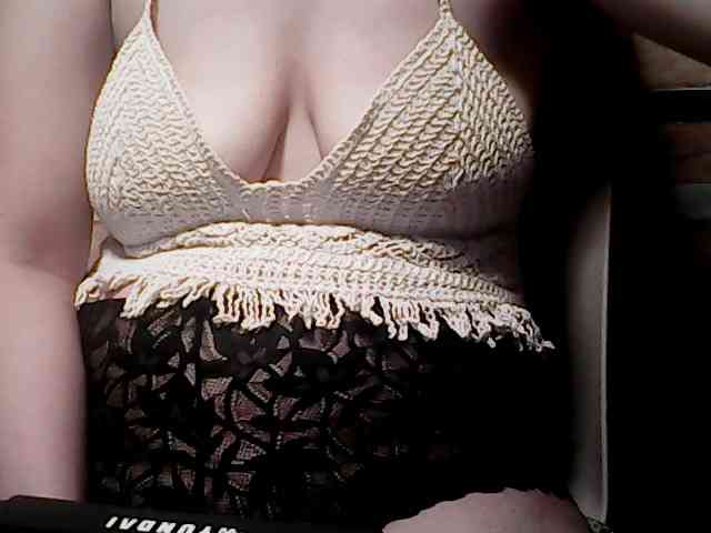 extremelymilkyboobs webcam