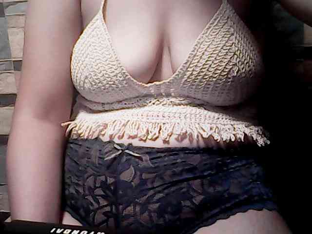 extremelymilkyboobs webcam