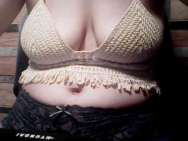 extremelymilkyboobs webcam