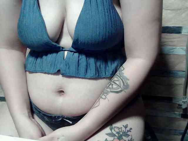 extremelymilkyboobs