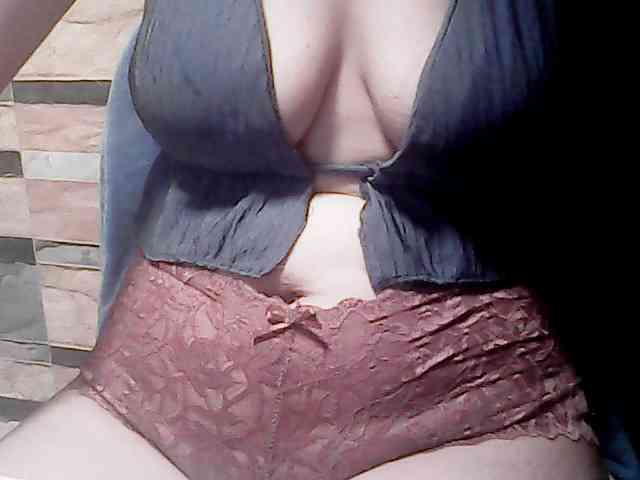 extremelymilkyboobs extremelymilkyboobs