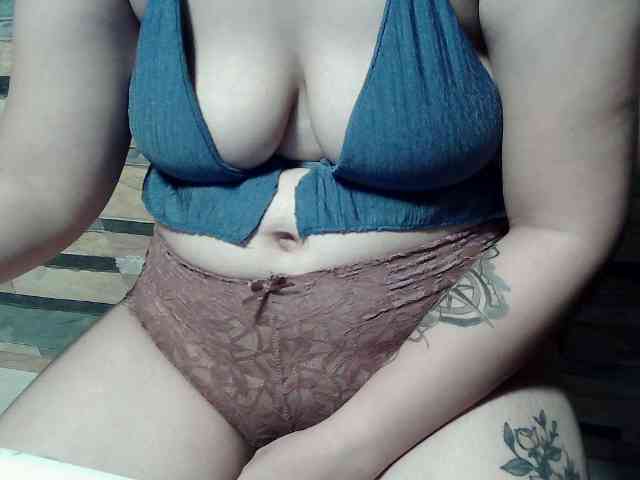 extremelymilkyboobs