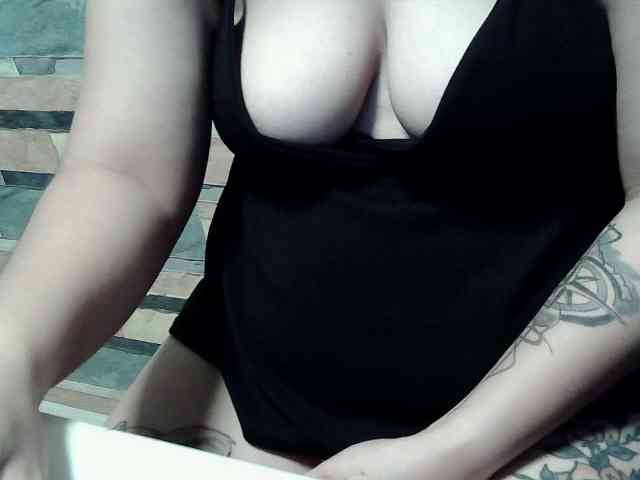 extremelymilkyboobs
