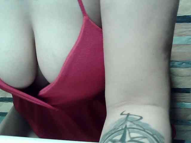 extremelymilkyboobs