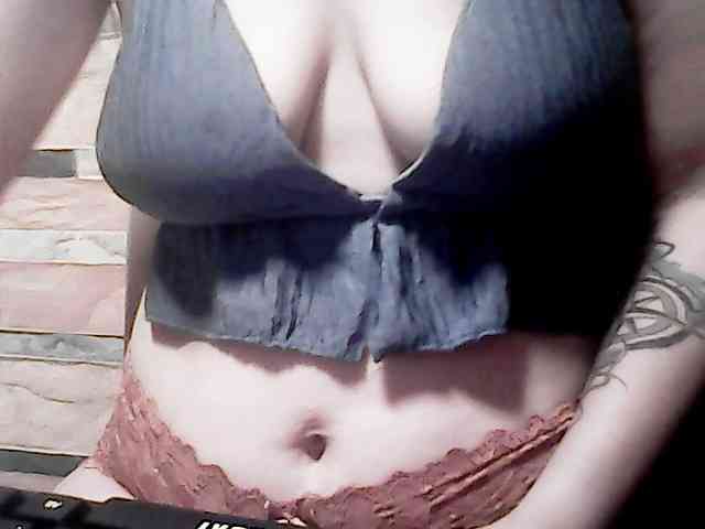 extremelymilkyboobs extremelymilkyboobs