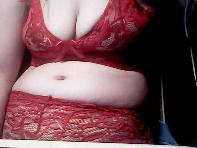 extremelymilkyboobs webcam