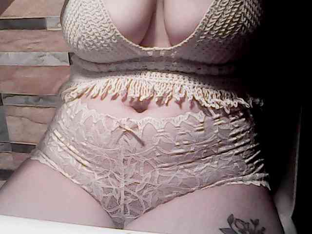extremelymilkyboobs extremelymilkyboobs