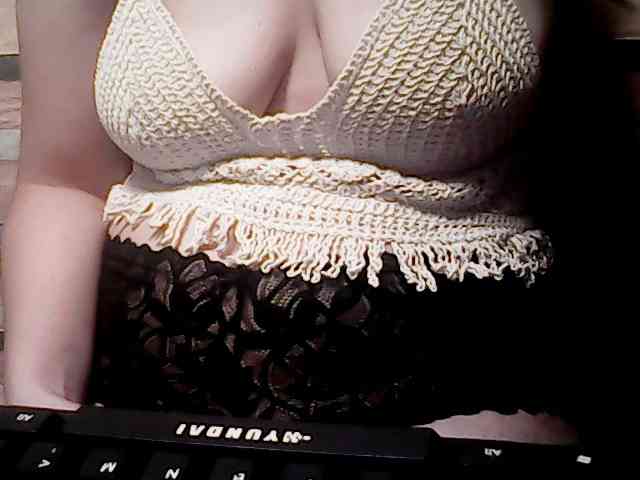 extremelymilkyboobs webcam