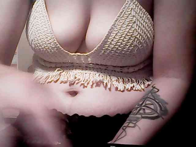 extremelymilkyboobs webcam