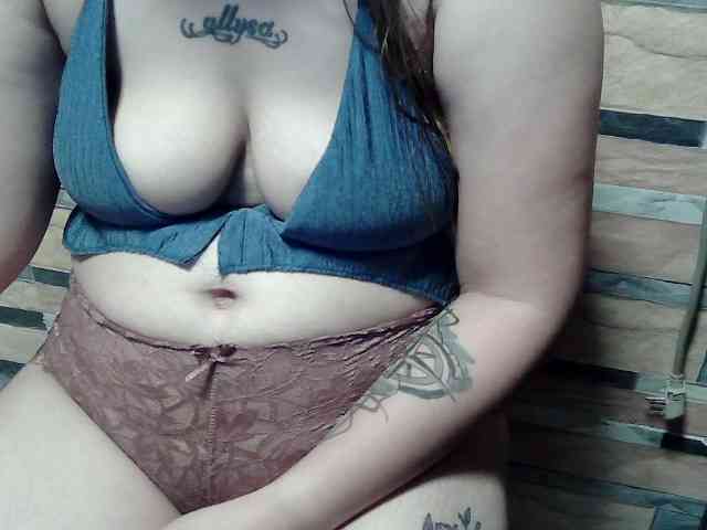 extremelymilkyboobs