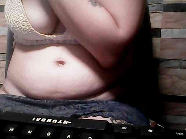 extremelymilkyboobs extremelymilkyboobs