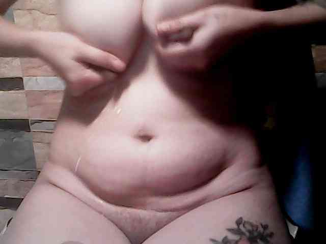 extremelymilkybo... Live Webcam on BongaCams