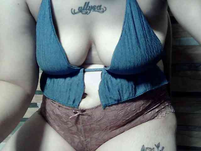 extremelymilkyboobs